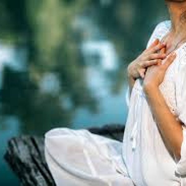 hartgedachten witte kleding